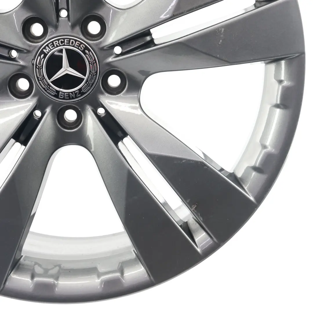 Jante Alliage 20" 8,5J ET:55 5-Double Rayons pour Mercedes ML W164 à propos du numéro de pièce A1644014902 Mercedes ML W164 Jante Alliage 20" 8,5J ET:55 5-Double Rayons - SKU A1644014902-6 - Numéro de pièce A1644014902