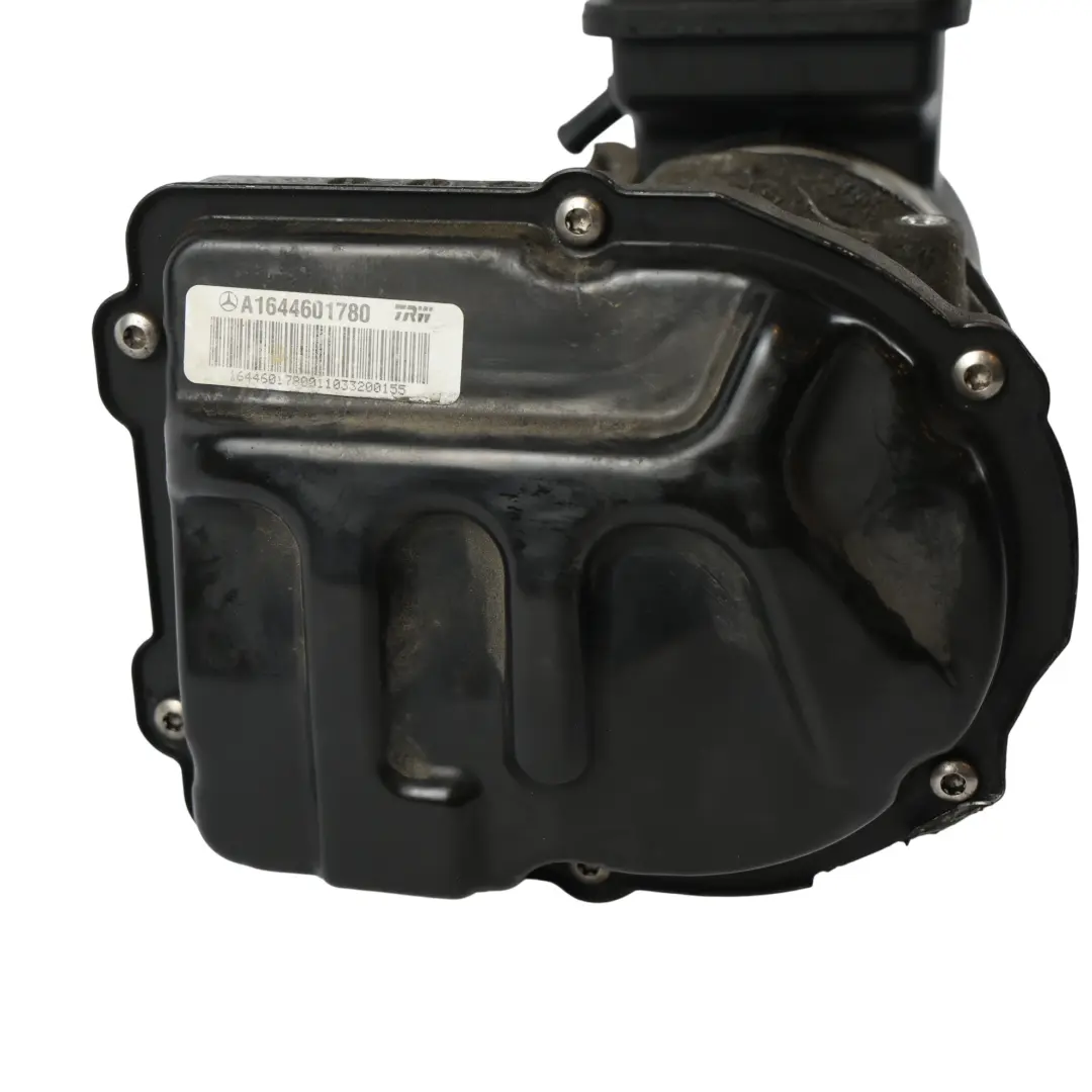 Bomba Dirección Asistida Diesel 642820 para Mercedes W164 con número de pieza A1644601780 Mercedes W164 Bomba Dirección Asistida Diesel 642820 - SKU A1644601780 - Número de pieza A1644601780