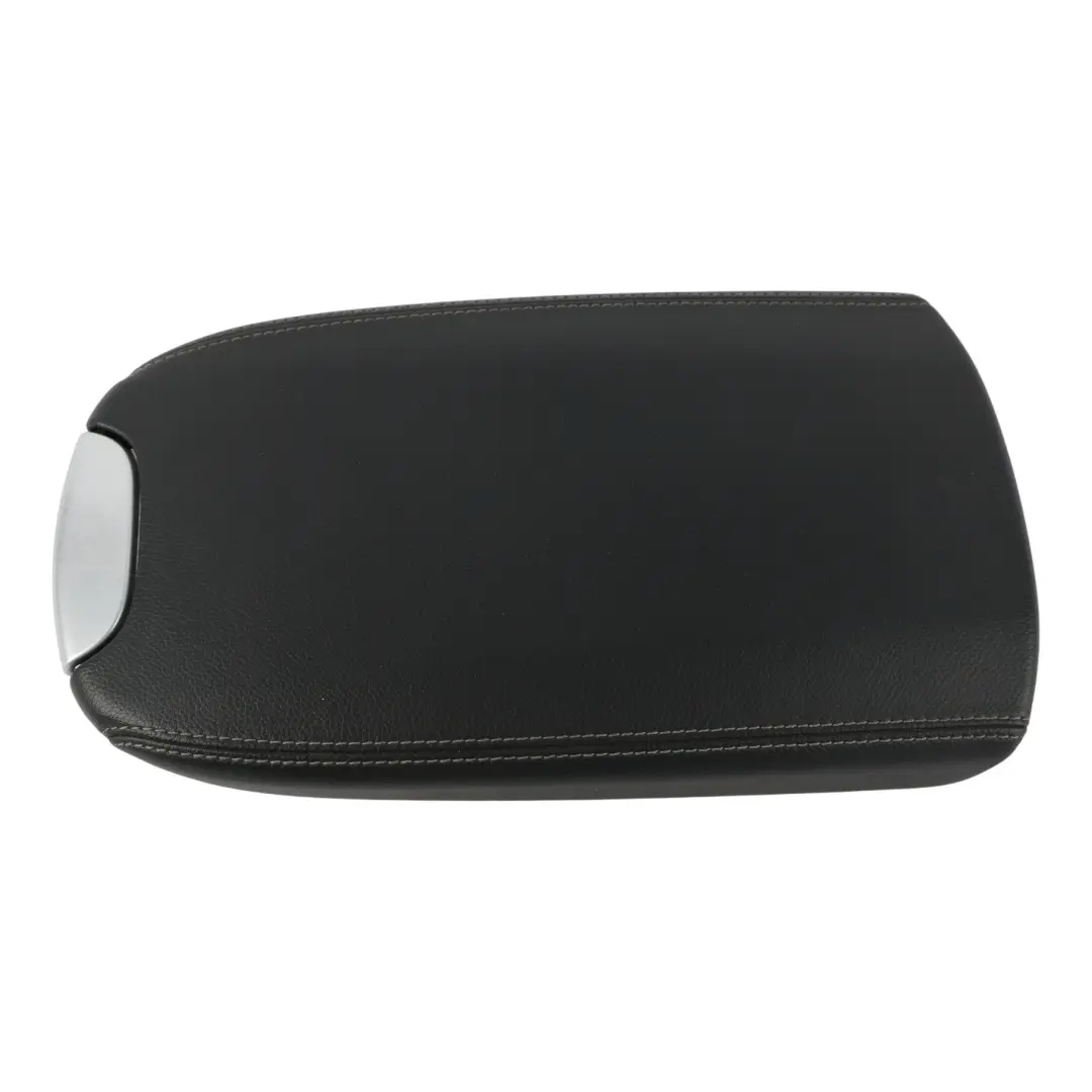 Consola Central Apoyabrazos Panel Trim Negro A1646802019 para Mercedes W169 W245 con número de pieza A1646800451 Mercedes W169 W245 Consola Central Apoyabrazos Panel Trim Negro A1646802019 - SKU A1646800451-1 - Número de pieza A1646800451