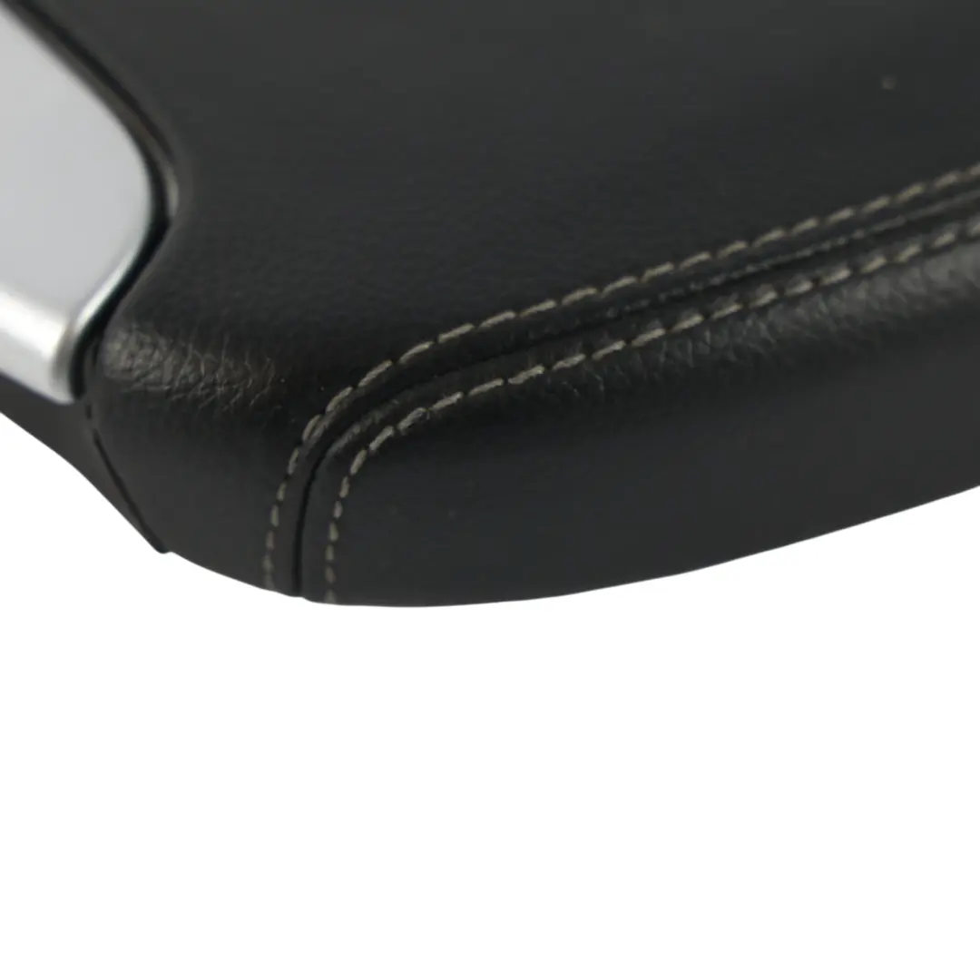 Mercedes W169 W245 Consola Central Apoyabrazos Panel Trim Negro A1646802019 - SKU A1646800451-1 - Número de pieza A1646800451