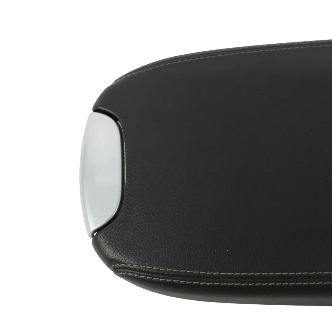 Mercedes W169 W245 Consola Central Apoyabrazos Panel Trim Negro A1646802019 - SKU A1646800451-1 - Número de pieza A1646800451