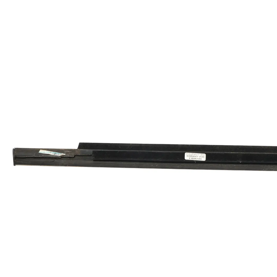Finestra Striscia Guarnizione Porta Anteriore Sinistra per Mercedes W164 con numero di parte A1646907380 Mercedes W164 Finestra Striscia Guarnizione Porta Anteriore Sinistra - SKU A1646907380-1 - Numero di parte A1646907380