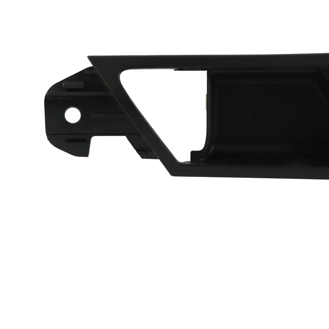 Mercedes W164 Poignée Porte Intérieure Support Avant Droit - SKU A1647660664 - Numéro de pièce A1647660664