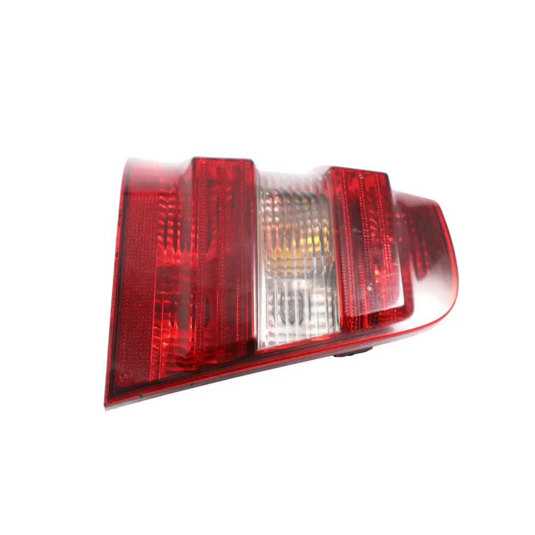 Fanale posteriore Mercedes ML W164 Destra Luce Pannello Laterale per con numero di parte A1648204064 Fanale posteriore Mercedes ML W164 Destra Luce Pannello Laterale - SKU A1648204064 - Numero di parte A1648204064