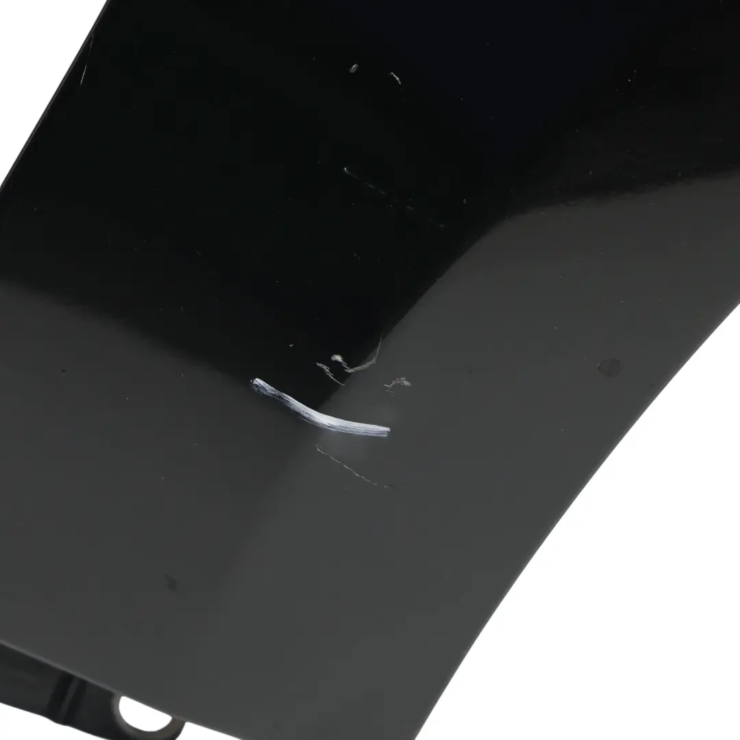 Panel Delantero Derecho Guardabarros Obsidian Black - 197 para Mercedes ML W164 con número de pieza A1648810201 Mercedes ML W164 Panel Delantero Derecho Guardabarros Obsidian Black - 197 - SKU A1648810201-OB2 - Número de pieza A1648810201