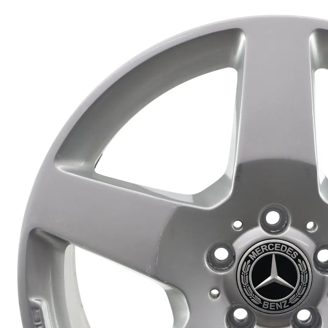 Srebrna Felga Aluminiowa 19" 8.5J ET:59 do Mercedes ML W166 AMG o numerze A1664011902 Mercedes ML W166 AMG Srebrna Felga Aluminiowa 19" 8.5J ET:59 - SKU A1664011902-1 - Numer Części A1664011902