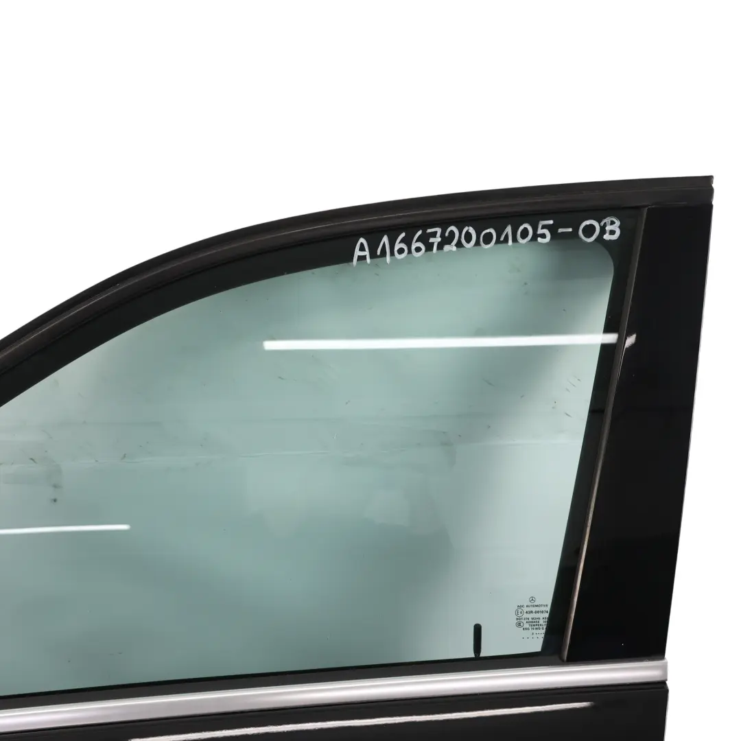 Drzwi Lewe Przednie Obsidian Black Czarny Metalik - 197 do Mercedes ML W166 o numerze A1667200105 Mercedes ML W166 Drzwi Lewe Przednie Obsidian Black Czarny Metalik - 197 - SKU A1667200105-OB - Numer Części A1667200105