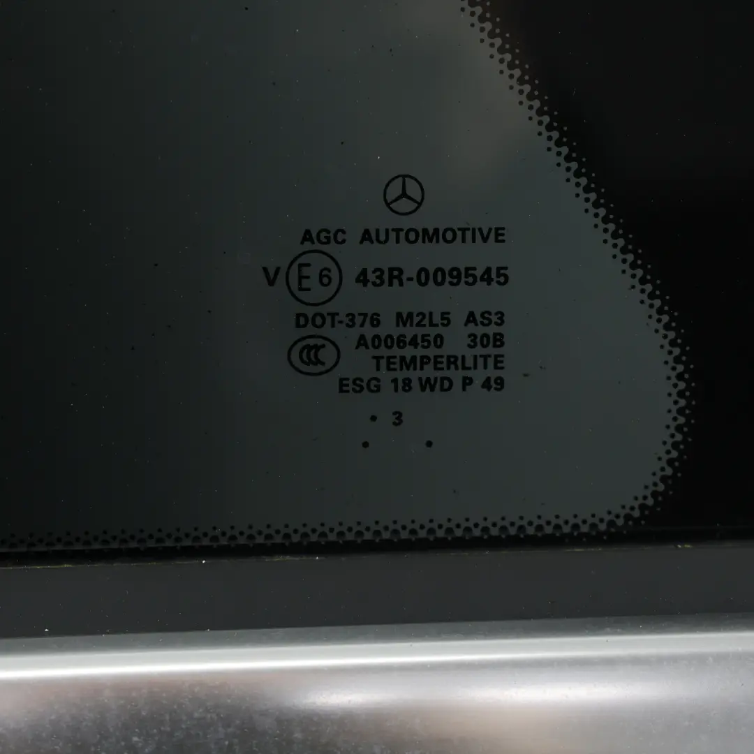 Mercedes ML W166 Puerta Trasera Izquierda Obsidian Black Negro Metalizado 197 - SKU A1667300105-OB - Número de pieza A1667300105