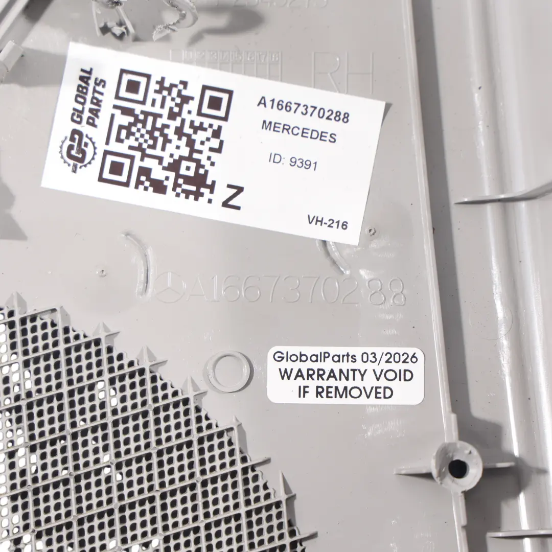 Panneau Garniture Porte Arrière Droite Gris Alpaga pour Mercedes W166 à propos du numéro de pièce A1667370288 Mercedes W166 Panneau Garniture Porte Arrière Droite Gris Alpaga - SKU A1667370288 - Numéro de pièce A1667370288