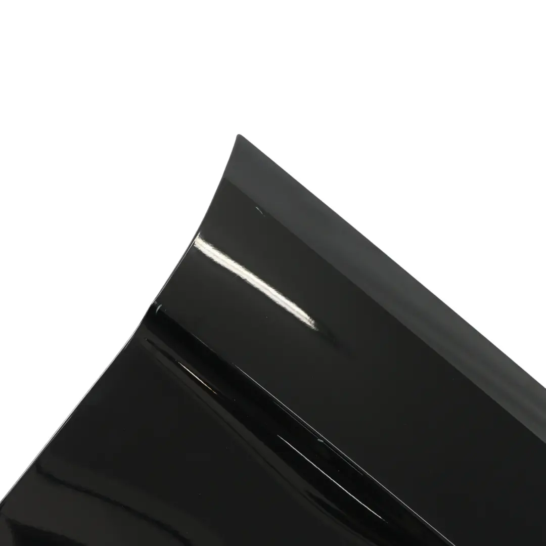 Guardabarros Delantero Derecho Negro Obsidiana Metalico 197 para Mercedes W166 con número de pieza A1668802600 Mercedes W166 Guardabarros Delantero Derecho Negro Obsidiana Metalico 197 - SKU A1668802600-OB - Número de pieza A1668802600