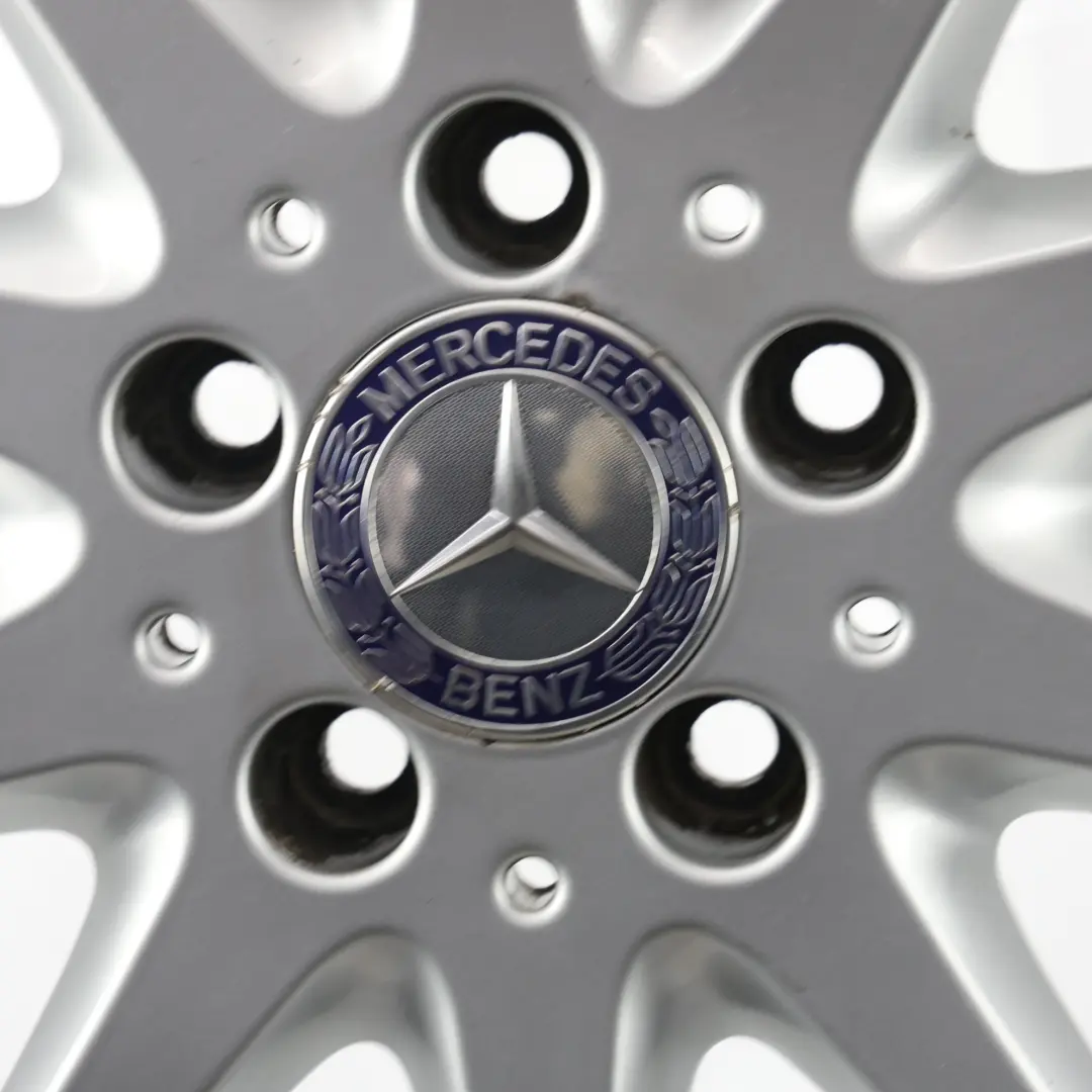 Felga Aluminiowa 17" 7J do Mercedes W245 o numerze A1694010702 Mercedes W245 Felga Aluminiowa 17" 7J - SKU A1694010702-1 - Numer Części A1694010702