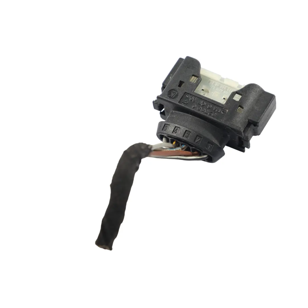 Mercedes W245 Phare Lampe Lampe Lampe Câblage Avant Gauche - SKU A1698202561 - Numéro de pièce A1698202561