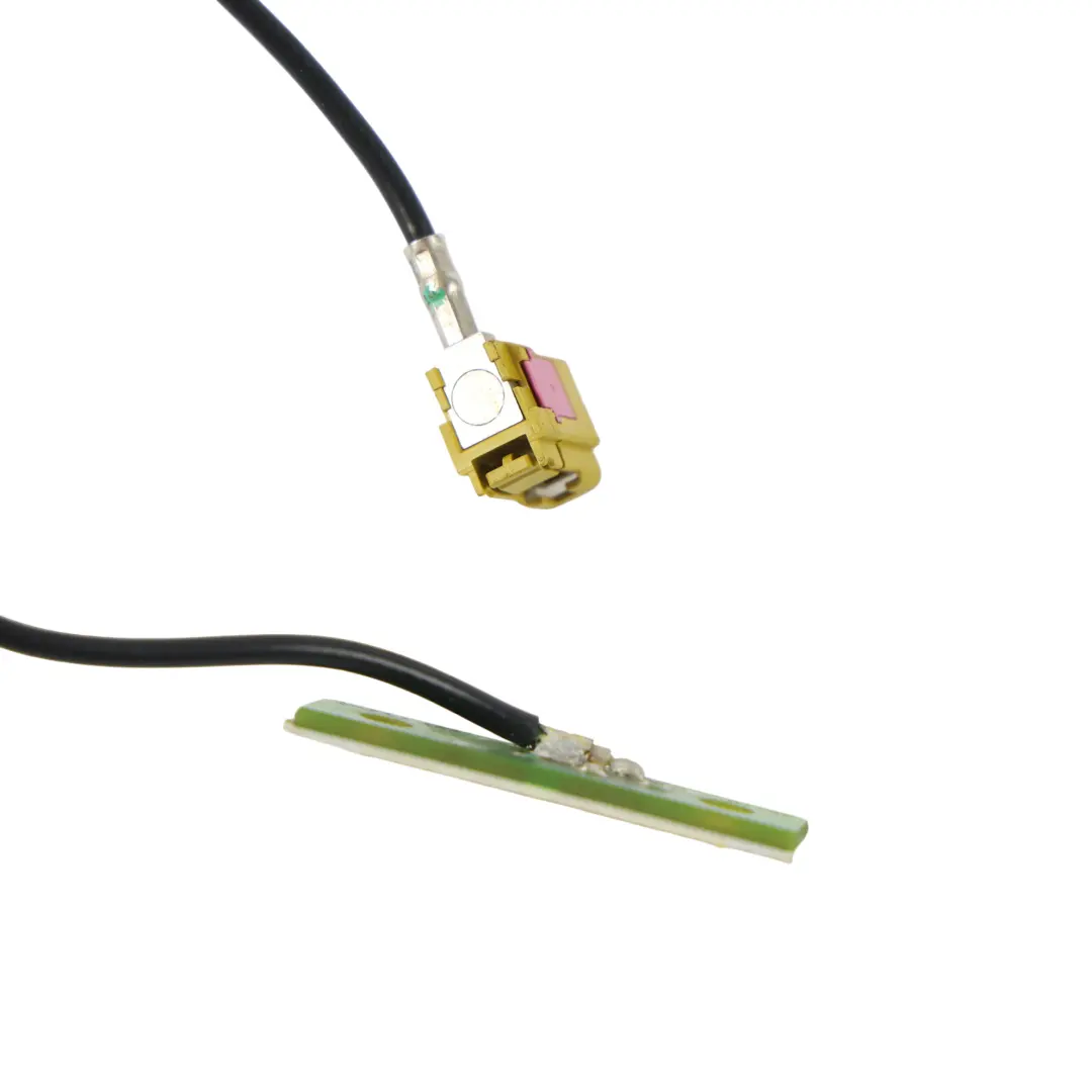 Mercedes W164 Antena Aérea Bluetooth - SKU A1698204475 - Número de pieza A1698204475