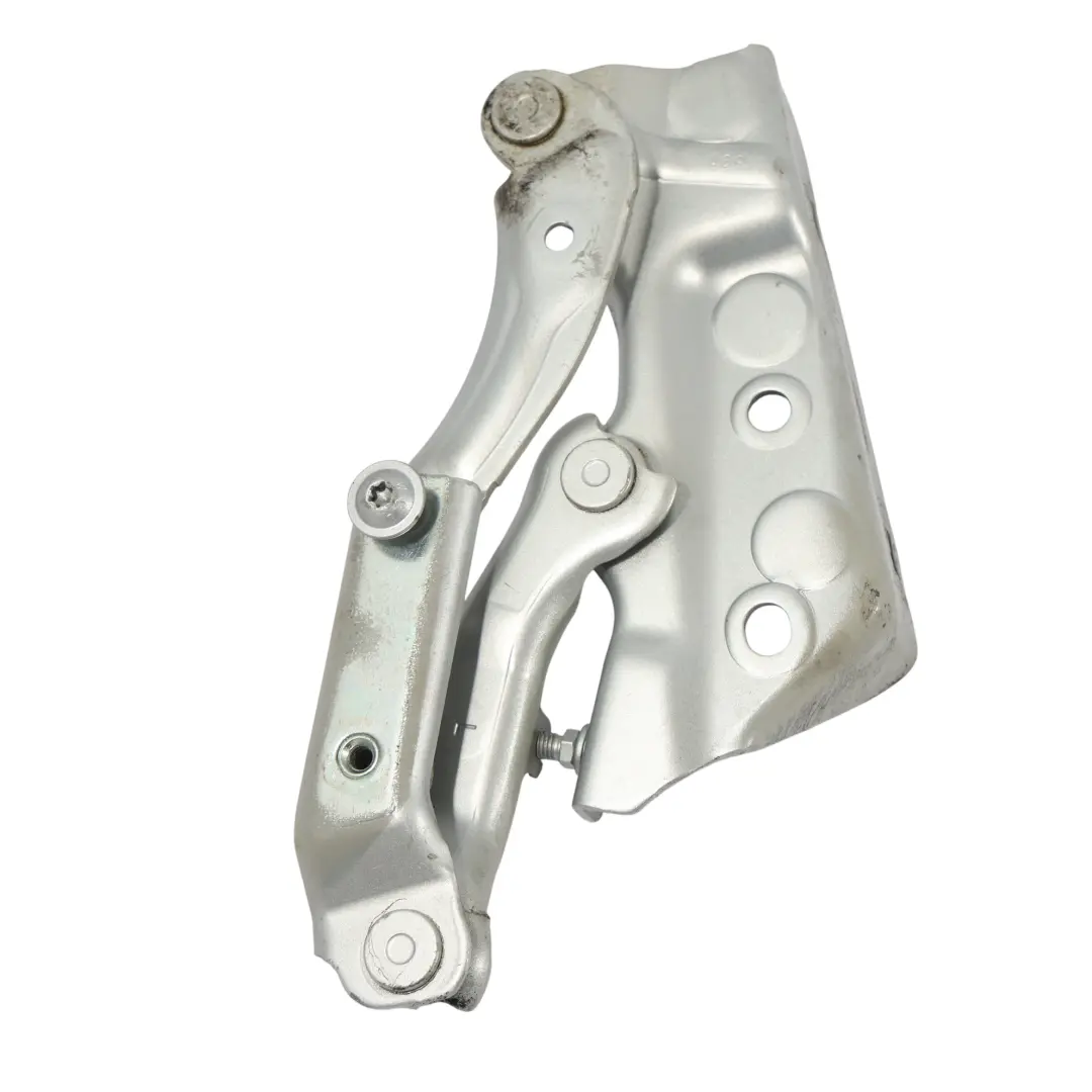 Cerniera Cofano Anteriore Sinistra Argento Polare 761 per Mercedes W245 con numero di parte A1698800328 Mercedes W245 Cerniera Cofano Anteriore Sinistra Argento Polare 761 - SKU A1698800328-PLS - Numero di parte A1698800328