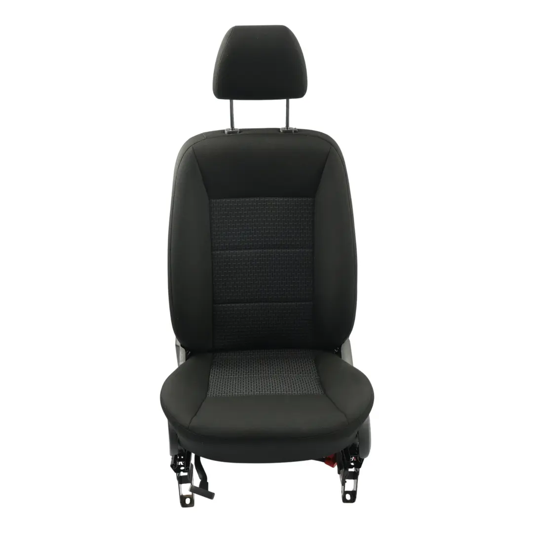 Sitz Vorne Links Interieur Stoff Schwarz für Mercedes W245 mit Teilenummer A1699106747 Mercedes W245 Sitz Vorne Links Interieur Stoff Schwarz - SKU A1699106747-1 - Teilenummer A1699106747
