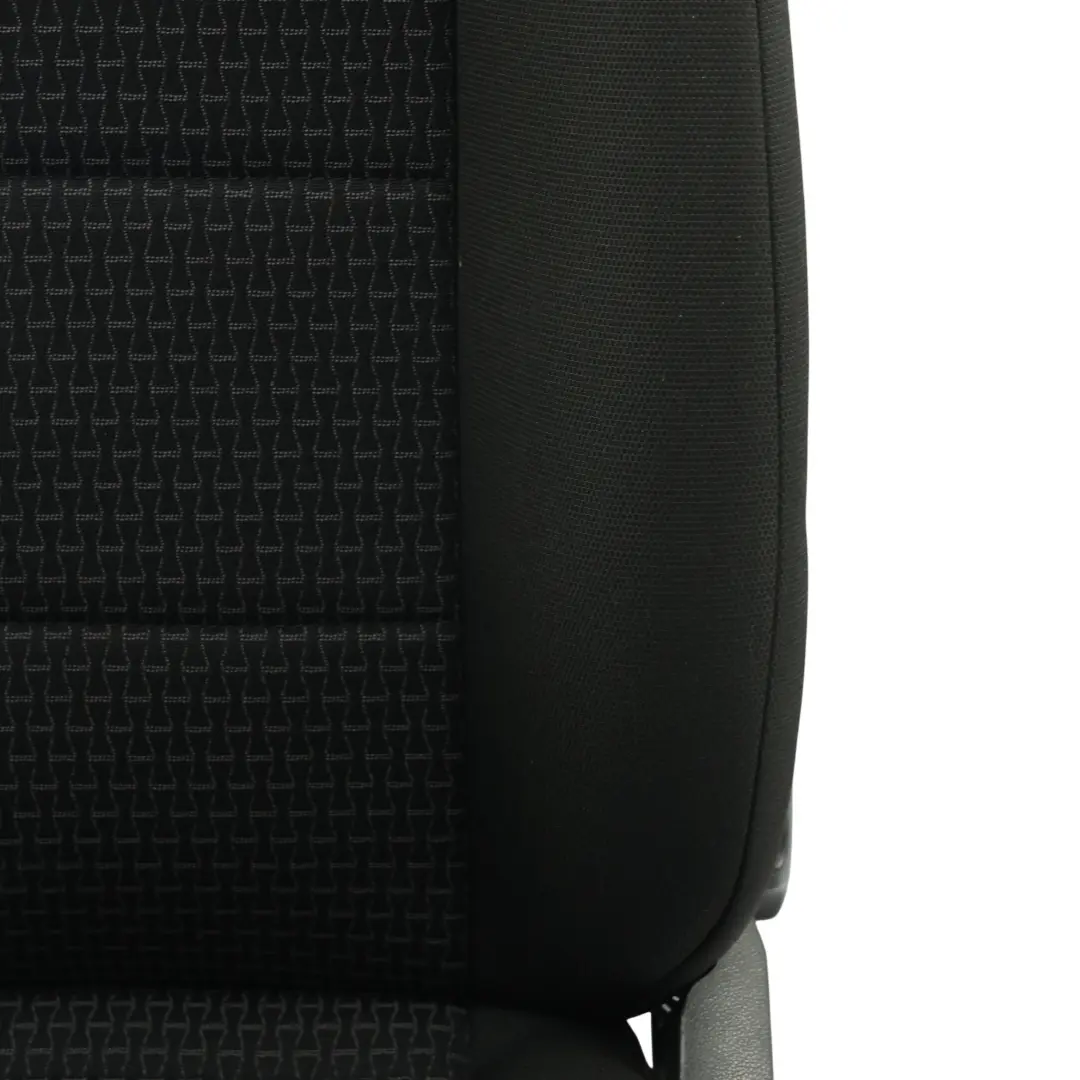 Mercedes W245 Asiento Delantero Izquierdo Tela Interior Negro - SKU A1699106747-1 - Número de pieza A1699106747