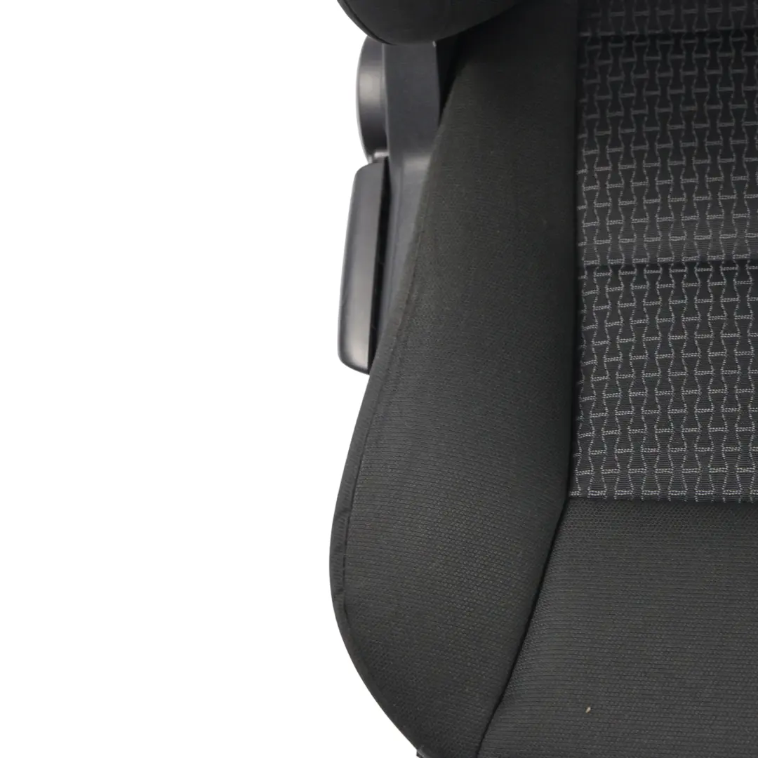 Mercedes W245 Sedile Anteriore Destro Interno Tessuto Panno Nero - SKU A1699106847-1 - Numero di parte A1699106847