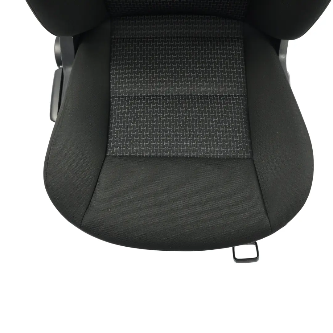 Mercedes W245 Siège Avant Droit Intérieur En Tissu Noir - SKU A1699106847-1 - Numéro de pièce A1699106847