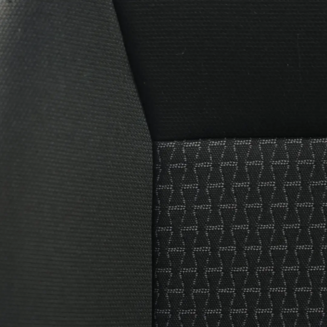 Mercedes W245 Sitz Vorne Rechts Interieur Stoff Schwarz - SKU A1699106847-1 - Teilenummer A1699106847