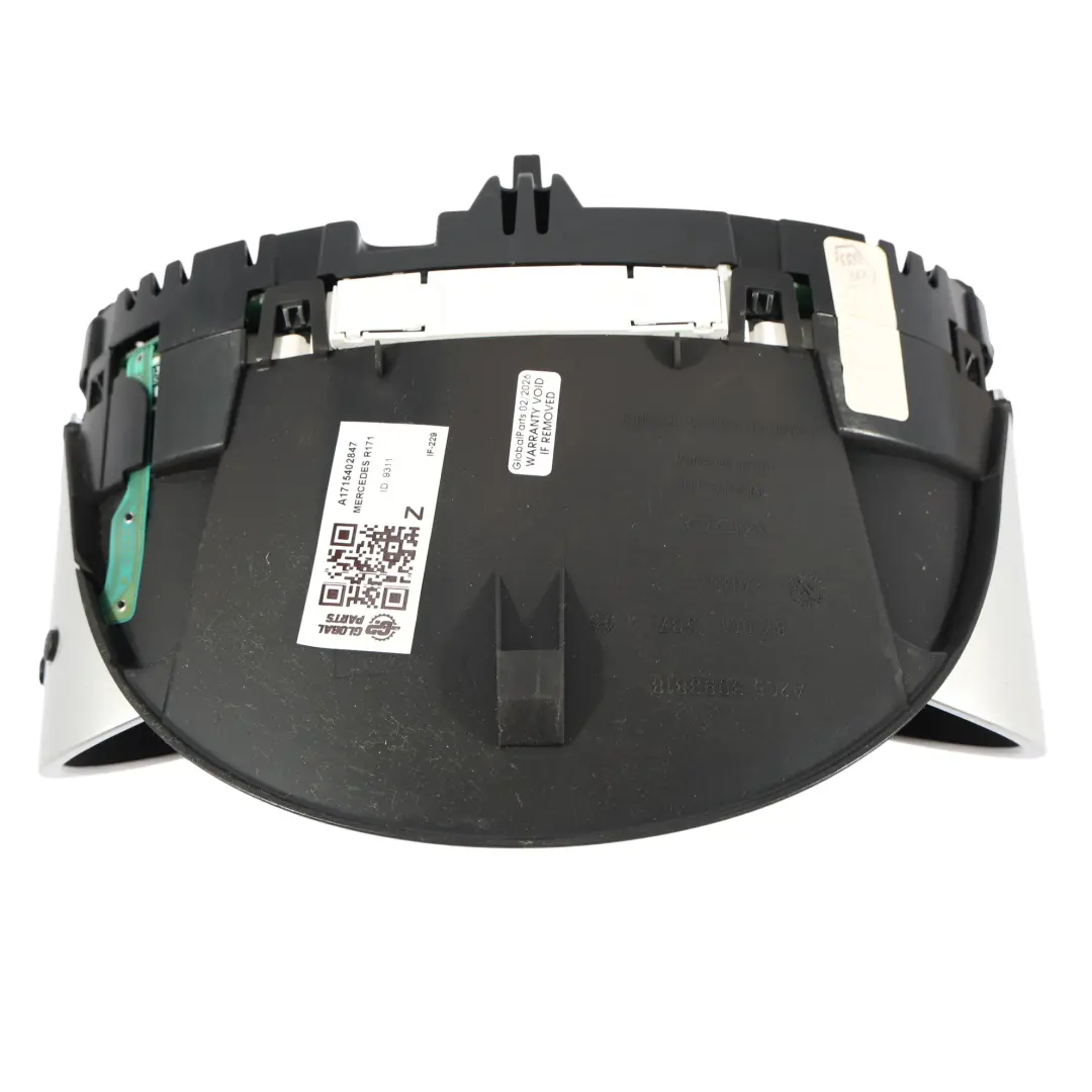 Instrument Cluster Speedo Clocks Petrol Automatic to Mercedes SLK R171 with Part number A1715402847 Mercedes SLK R171 Instrument Cluster Speedo Clocks Petrol Automatic - SKU RHD-A1715402847 - Part number A1715402847