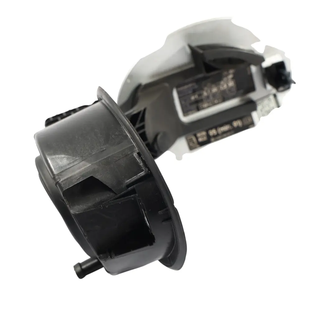 Tapa Del Depósito Combustible Flap Iridium Silver - 775 para Mercedes SLK R171 con número de pieza A1716300167 Mercedes SLK R171 Tapa Del Depósito Combustible Flap Iridium Silver - 775 - SKU A1716300167-IRS - Número de pieza A1716300167