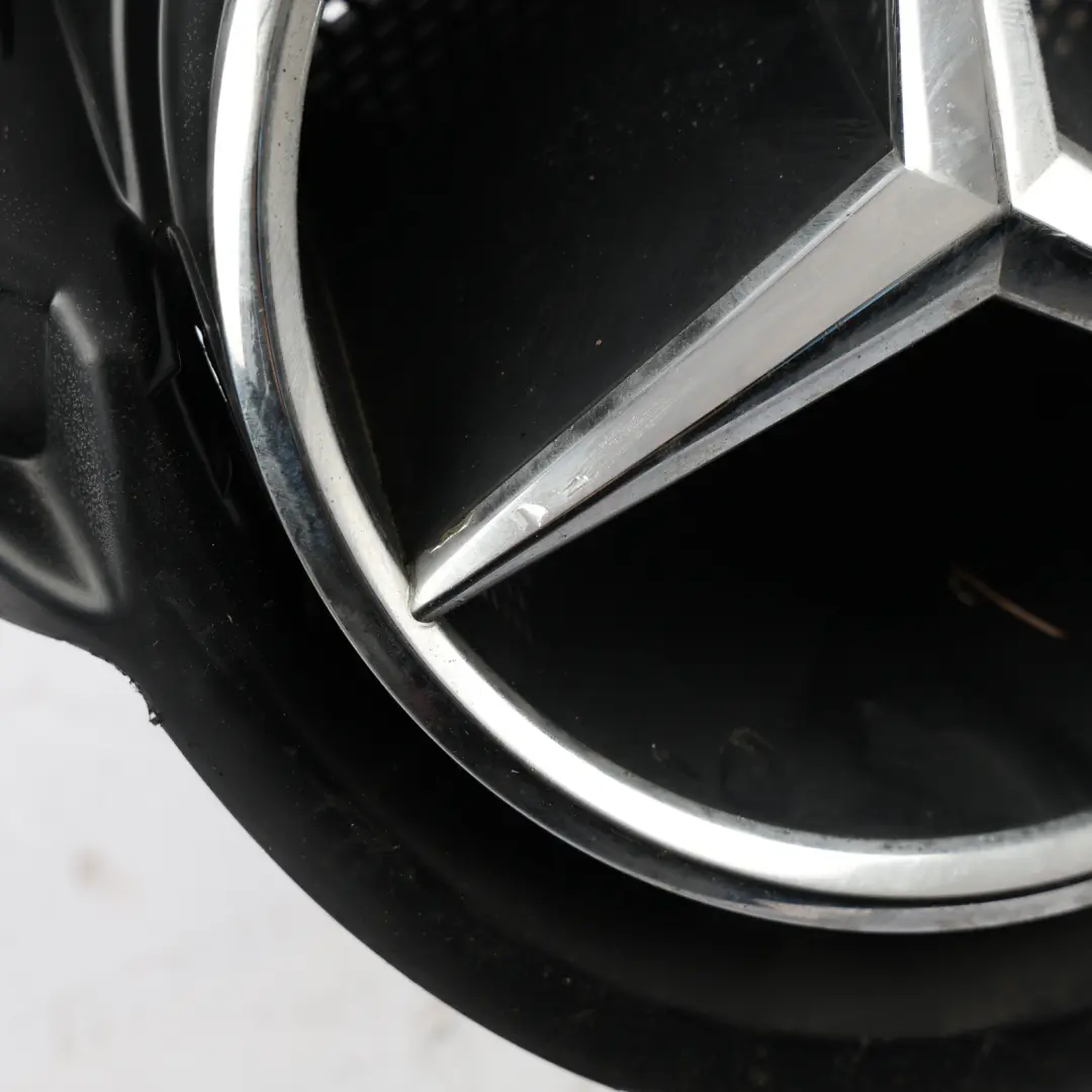 Front Bumper Grille Star Emblem Carrier Vent to Mercedes R171 with Part number A1718880060 Mercedes R171 Front Bumper Grille Star Emblem Carrier Vent - SKU A1718880060 - Part number A1718880060