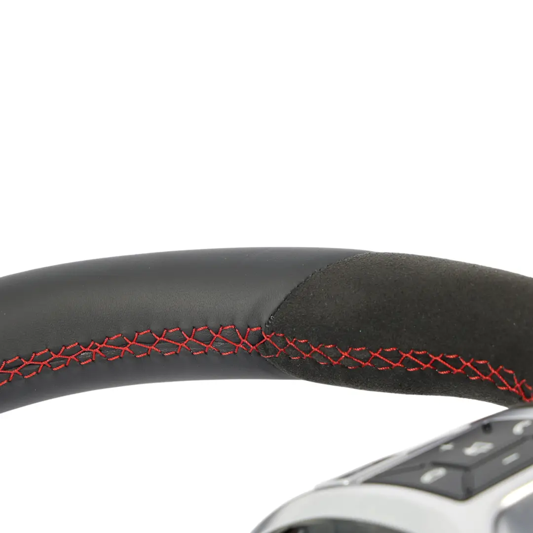 C63 W212 E63 AMG Volant Sport Neuf En Cuir Noir Alcantara pour Mercedes W204 à propos du numéro de pièce A1724604603 Mercedes W204 C63 W212 E63 AMG Volant Sport Neuf En Cuir Noir Alcantara - SKU A1724604603-2 - Numéro de pièce A1724604603