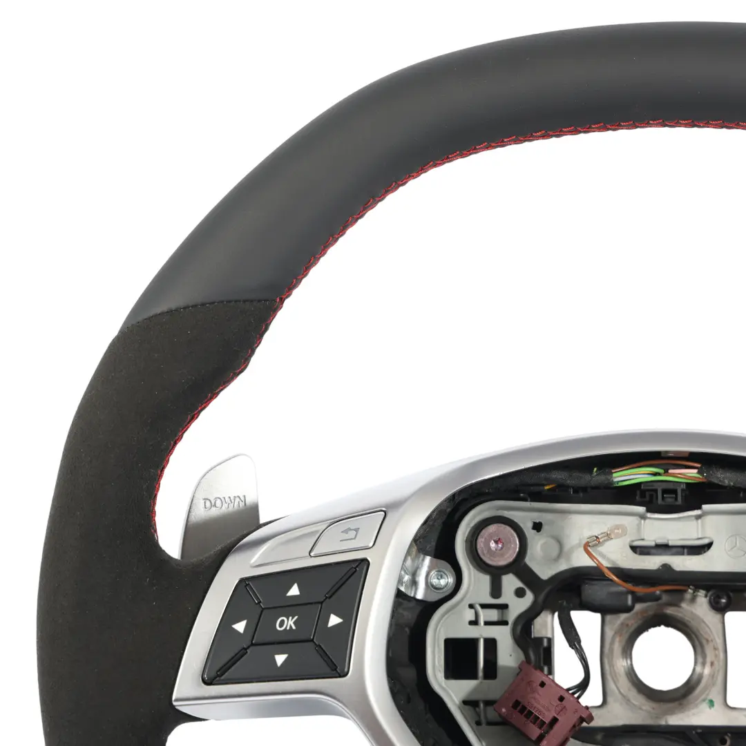 Mercedes W204 C63 W212 E63 AMG Volante NUOVO Pelle Nera Alcantara Sport - SKU A1724604603-2 - Numero di parte A1724604603