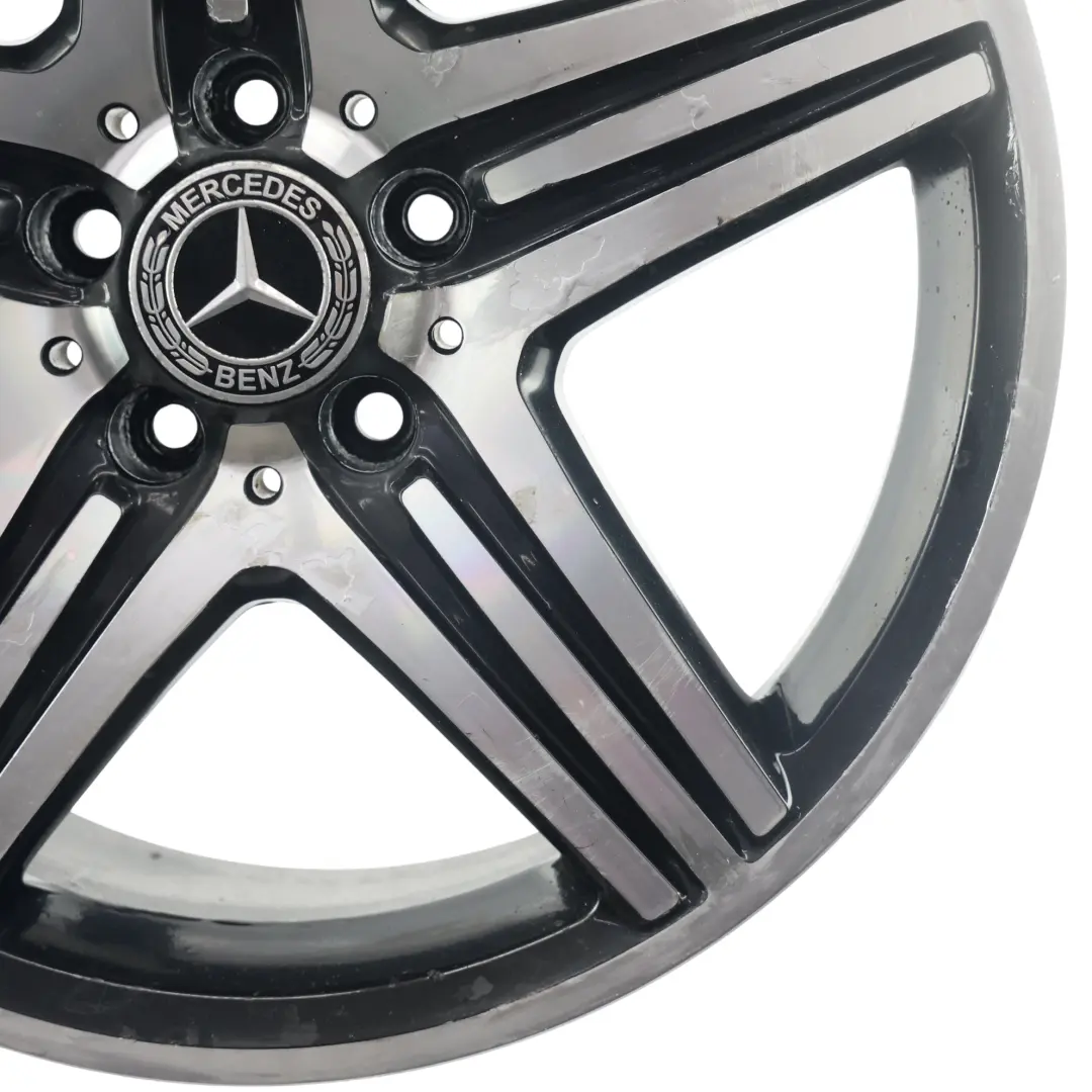 Cerchio in lega 18" 5 doppie razze ET:48 8J per Mercedes W176 AMG con numero di parte A1764010402 Mercedes W176 AMG Cerchio in lega 18" 5 doppie razze ET:48 8J - SKU A1764010402-4 - Numero di parte A1764010402