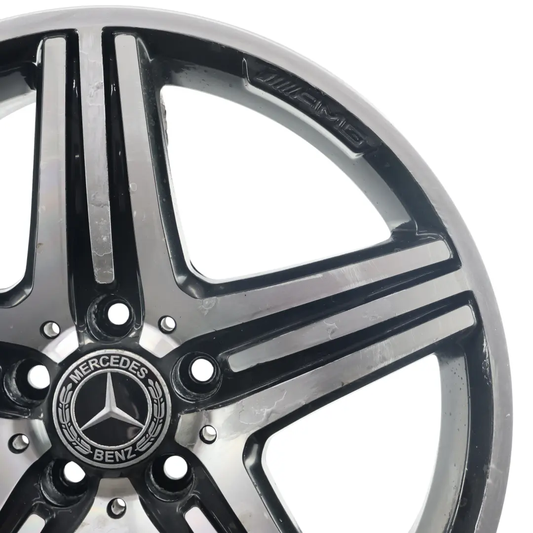 Leicht metall felge 18" 5 Doppel speichen ET:48 8J für Mercedes W176 AMG mit Teilenummer A1764010402 Mercedes W176 AMG Leicht metall felge 18" 5 Doppel speichen ET:48 8J - SKU A1764010402-4 - Teilenummer A1764010402