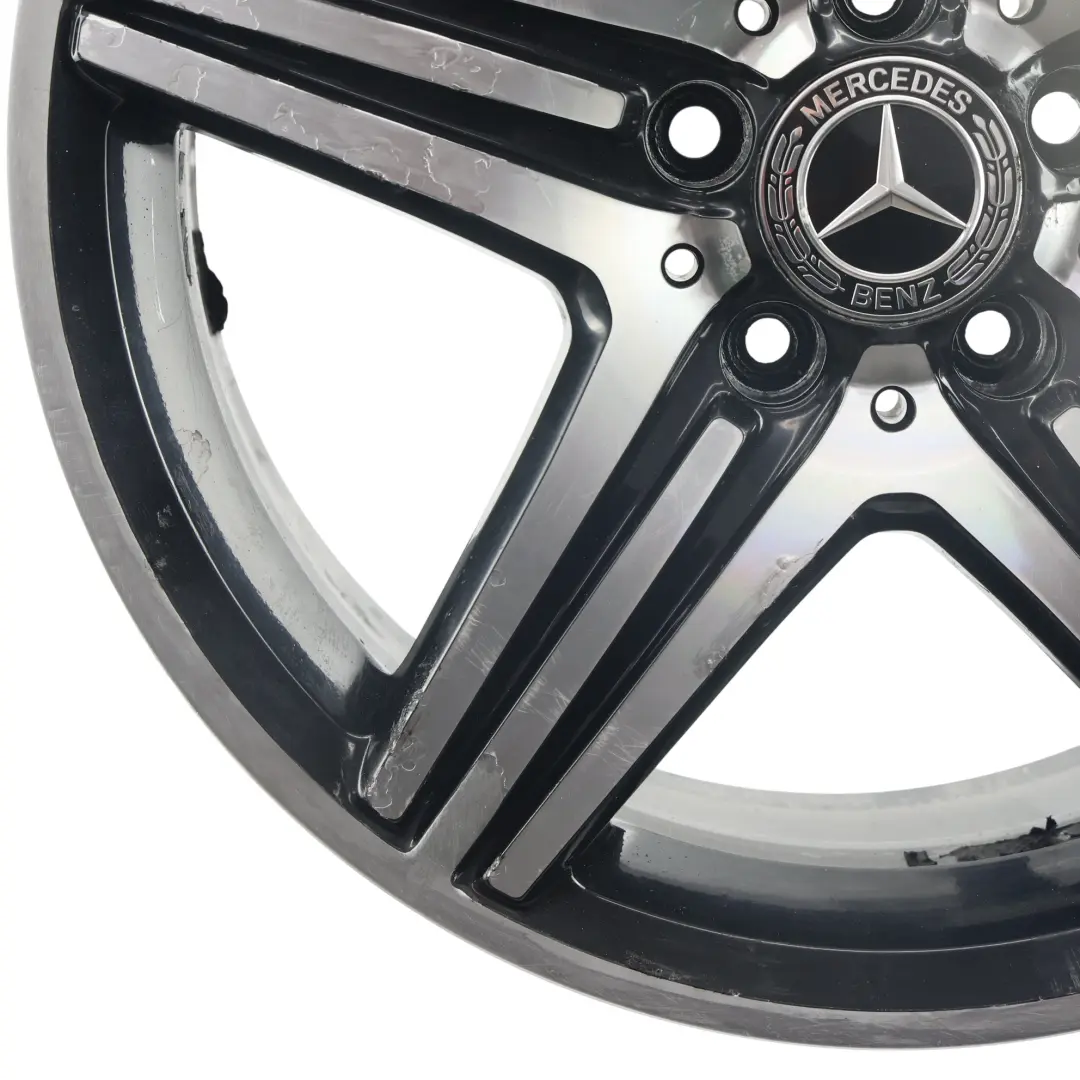 Leicht metall felge 18" 5 Doppel speichen ET:48 8J für Mercedes W176 AMG mit Teilenummer A1764010402 Mercedes W176 AMG Leicht metall felge 18" 5 Doppel speichen ET:48 8J - SKU A1764010402-5 - Teilenummer A1764010402