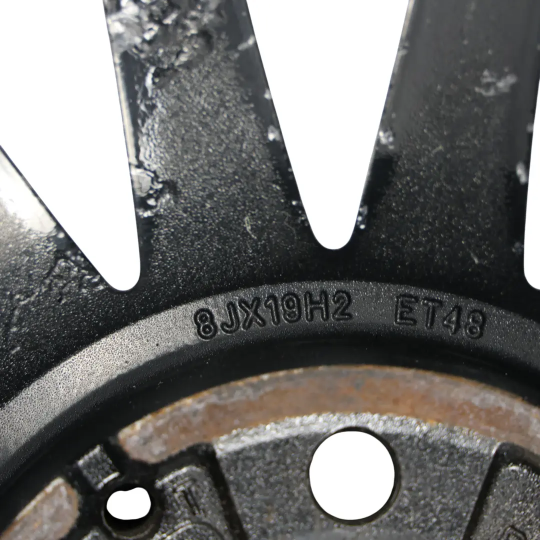 Nero Cerchio in lega 19" 16 Raggi ET:48 8J per Mercedes C117 W176 AMG con numero di parte A1764010502 Mercedes C117 W176 AMG Nero Cerchio in lega 19" 16 Raggi ET:48 8J - SKU A1764010502-1 - Numero di parte A1764010502