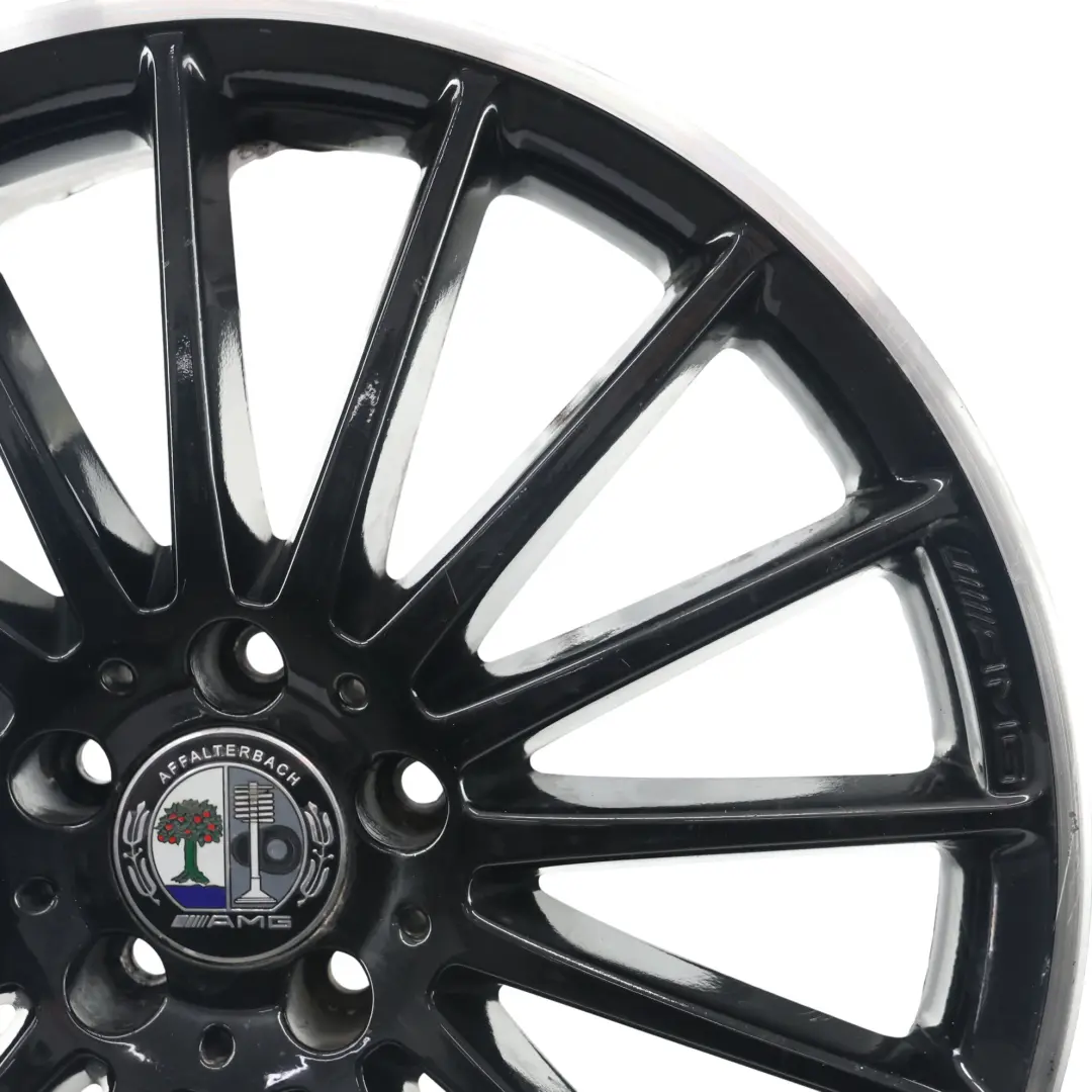 Schwarz Felge 19" 16 Speichen ET:48 8J für Mercedes C117 W176 AMG mit Teilenummer A1764010502 Mercedes C117 W176 AMG Schwarz Felge 19" 16 Speichen ET:48 8J - SKU A1764010502-2 - Teilenummer A1764010502