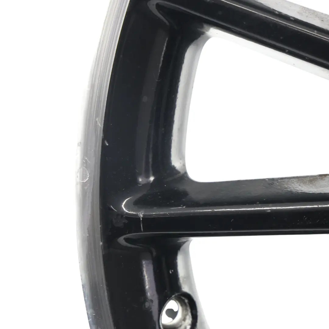 Nero Cerchio in lega 19" 16 Raggi ET:48 8J per Mercedes C117 W176 AMG con numero di parte A1764010502 Mercedes C117 W176 AMG Nero Cerchio in lega 19" 16 Raggi ET:48 8J - SKU A1764010502-2 - Numero di parte A1764010502