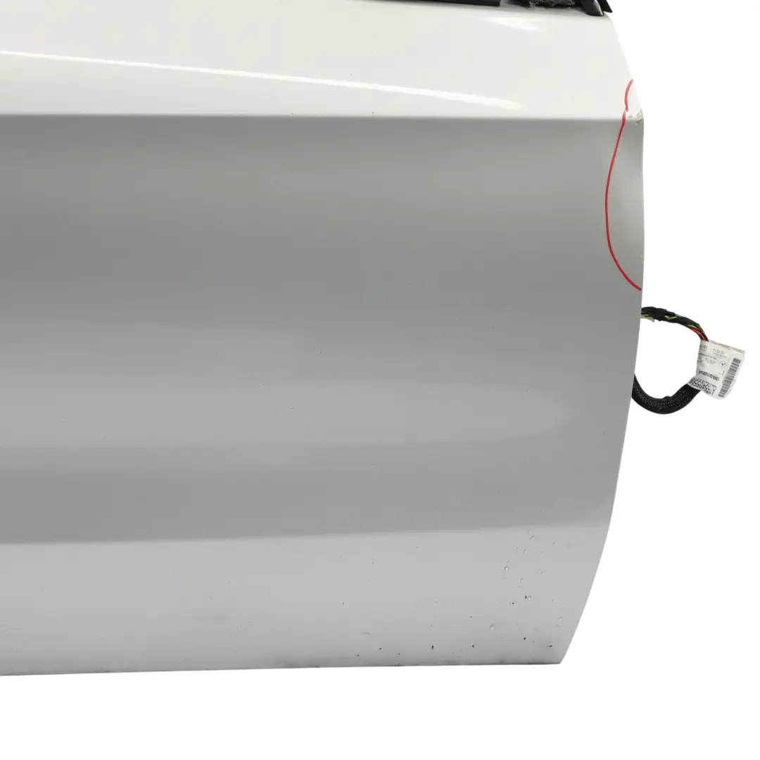 Tür Vorne Rechts A-Klasse Polarsilber Metallic - 761 für Mercedes W176 mit Teilenummer A1767200105 Mercedes W176 Tür Vorne Rechts A-Klasse Polarsilber Metallic - 761 - SKU A1767200205-PLS1 - Teilenummer A1767200105