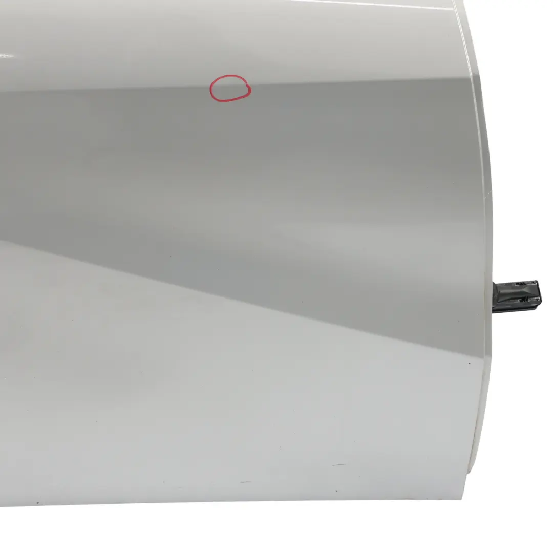 Puerta Trasera Derecha Plata Polar Metalizado - 761 para Mercedes W176 con número de pieza A1767300205 Mercedes W176 Puerta Trasera Derecha Plata Polar Metalizado - 761 - SKU A1767300205-PLS2 - Número de pieza A1767300205