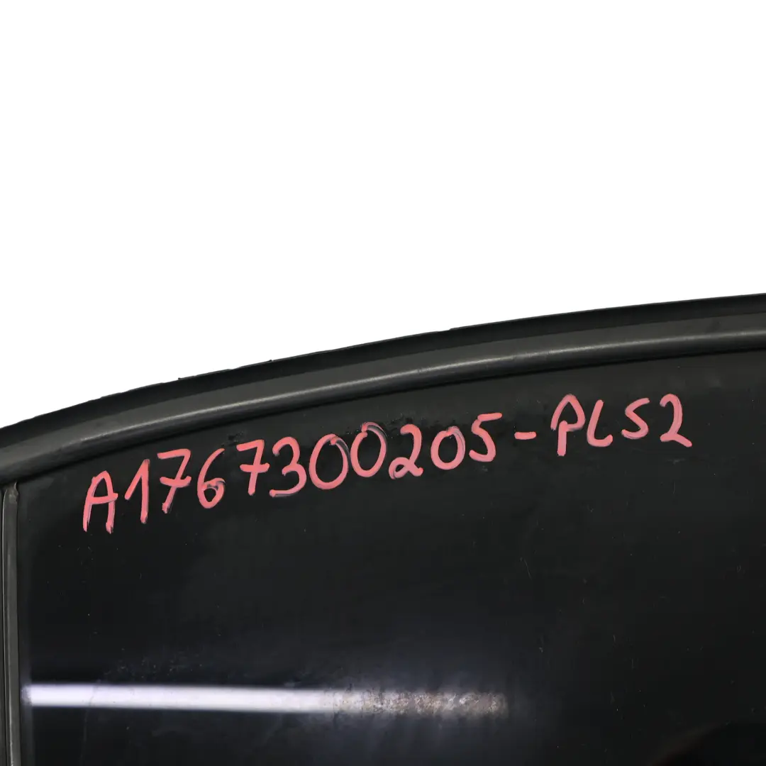 Drzwi Prawe Tylne Polar Silver Srebrny Metalik - 761 do Mercedes W176 o numerze A1767300205 Mercedes W176 Drzwi Prawe Tylne Polar Silver Srebrny Metalik - 761 - SKU A1767300205-PLS2 - Numer Części A1767300205