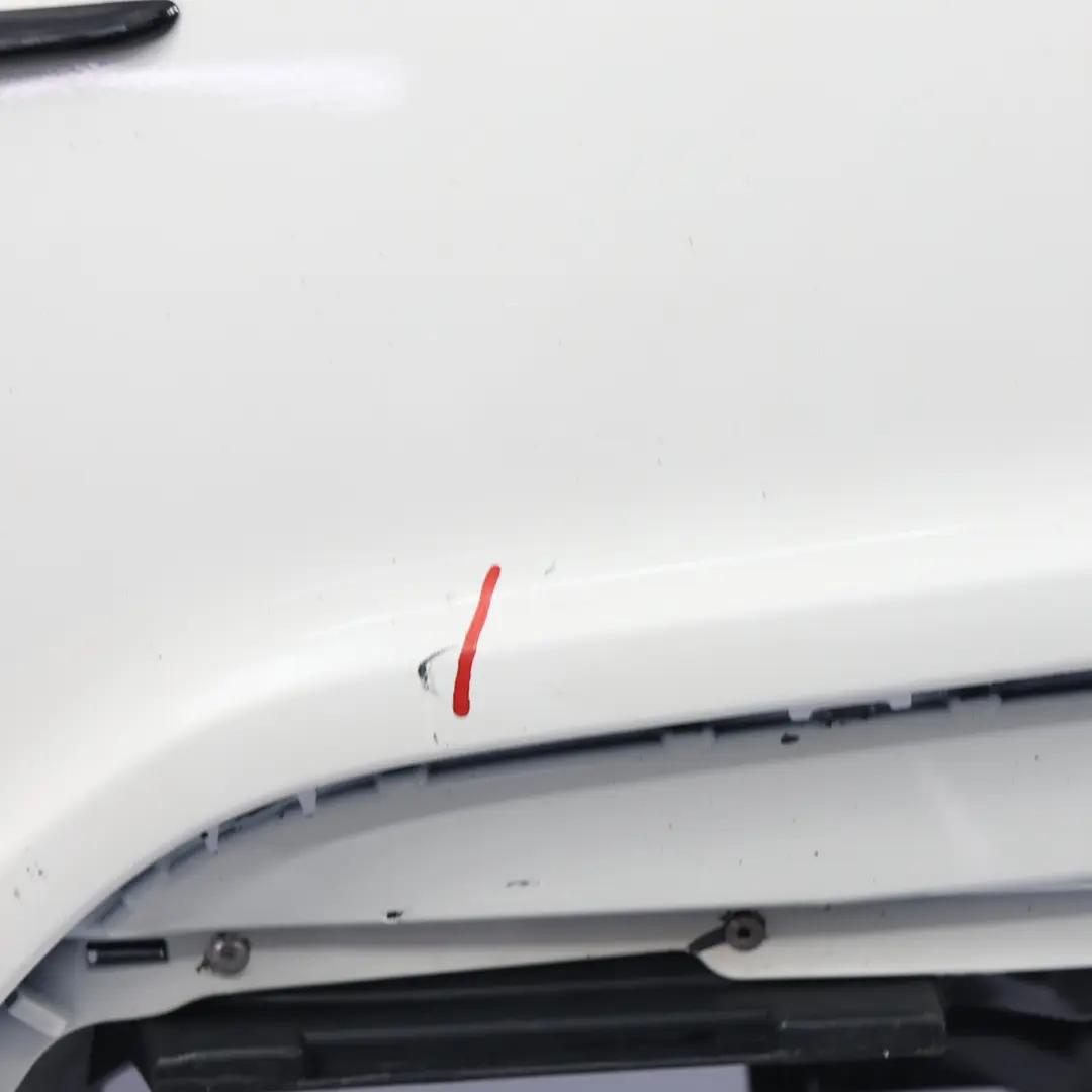 Tylny Zderzak AMG Calcite White Biały - 650 do Mercedes W176 o numerze A1768805840 Mercedes W176 Tylny Zderzak AMG Calcite White Biały - 650 - SKU A1768805840-CW - Numer Części A1768805840