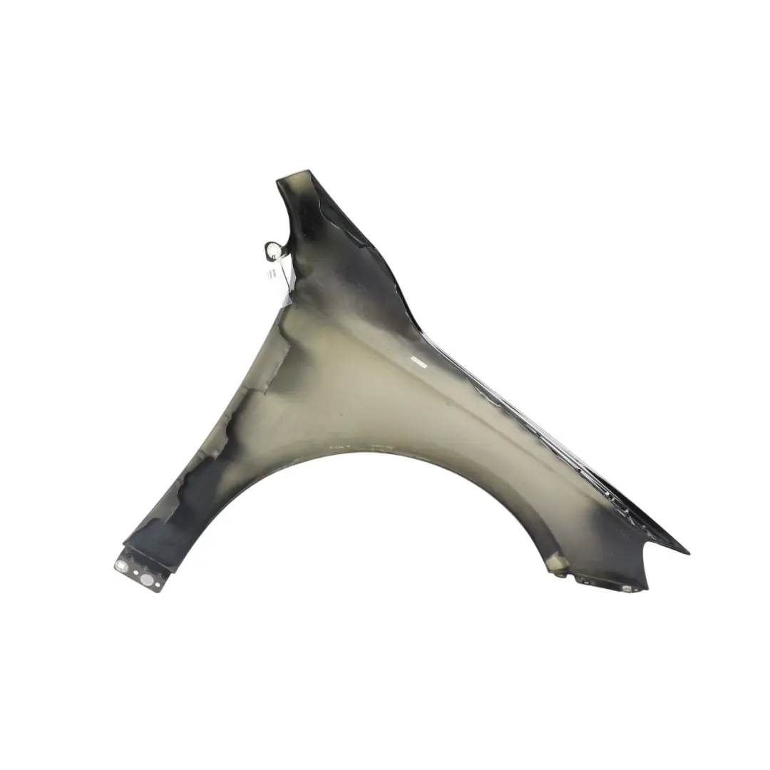 Panel Frontal Lado Izquierdo Tapa Kosmos Black 191 para Mercedes W176 con número de pieza A1768810101 Mercedes W176 Panel Frontal Lado Izquierdo Tapa Kosmos Black 191 - SKU A1768810101-KB - Número de pieza A1768810101