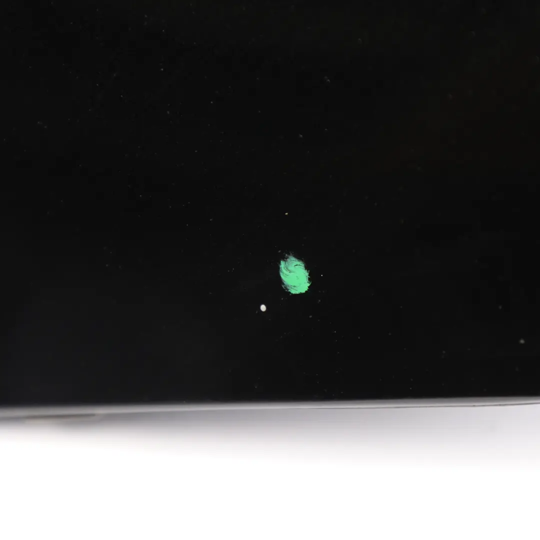 Mercedes W176 Panneau avant gauche Couvercle de garniture Kosmos Black 191 - SKU A1768810101-KB - Numéro de pièce A1768810101