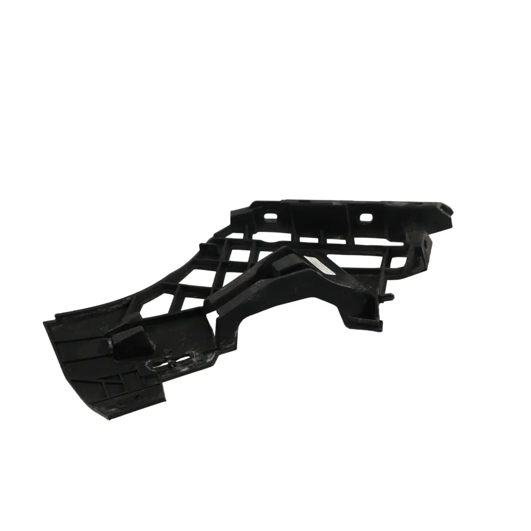 Mercedes W176 Uchwyt Mocowanie Zderzaka Przedniego Prawy Przód A176885042 - SKU A1768850421 - Numer Części A1768850421