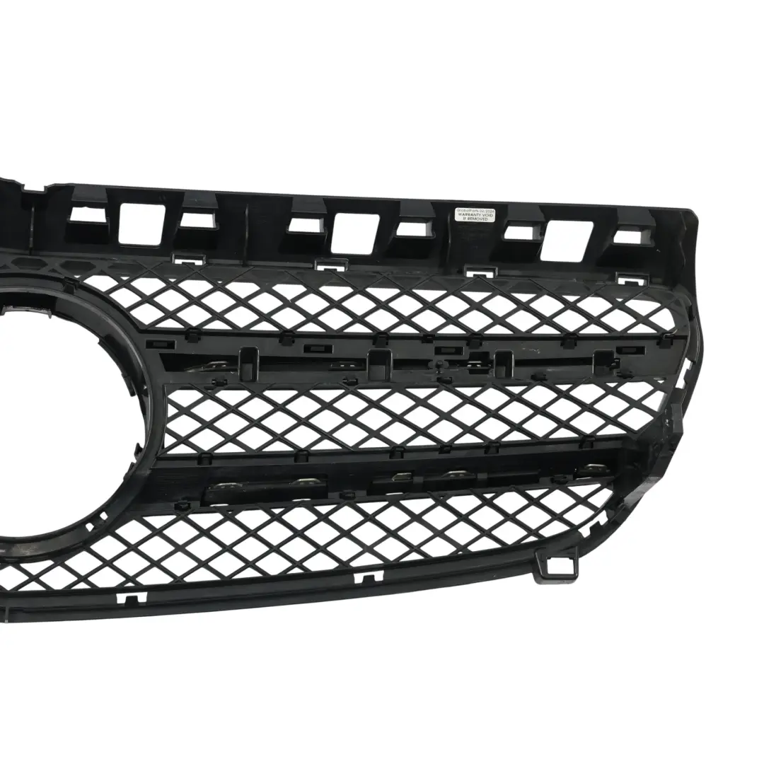 Grill Kratka Atrapa Osłona Chłodnicy Kosmos Black - 191 do Mercedes W176 o numerze A1768880260 Mercedes W176 Grill Kratka Atrapa Osłona Chłodnicy Kosmos Black - 191 - SKU A1768880260-KB - Numer Części A1768880260