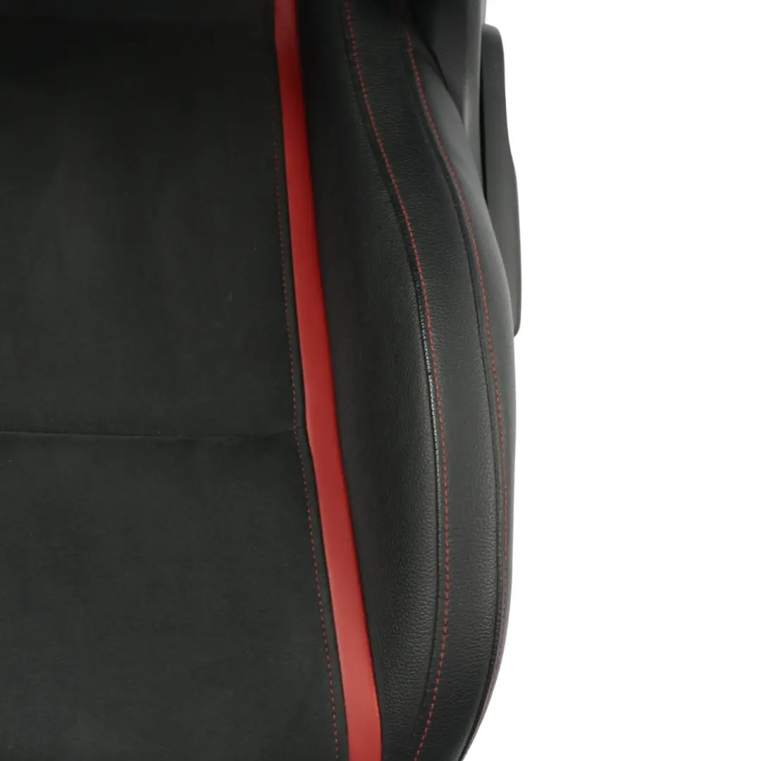 Asiento Delantero AMG Performance Cuero Negro Rojo Izquierdo para Mercedes W176 con número de pieza A1769103602 Mercedes W176 Asiento Delantero AMG Performance Cuero Negro Rojo Izquierdo - SKU A1769103602-1 - Número de pieza A1769103602