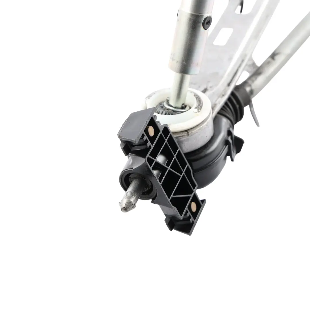 Shift Gear Stick Selector Linkage Manual to Mercedes W204 Gear with Part number A2042670424 Mercedes W204 Gear Shift Gear Stick Selector Linkage Manual - SKU A2042670424 - Part number A2042670424