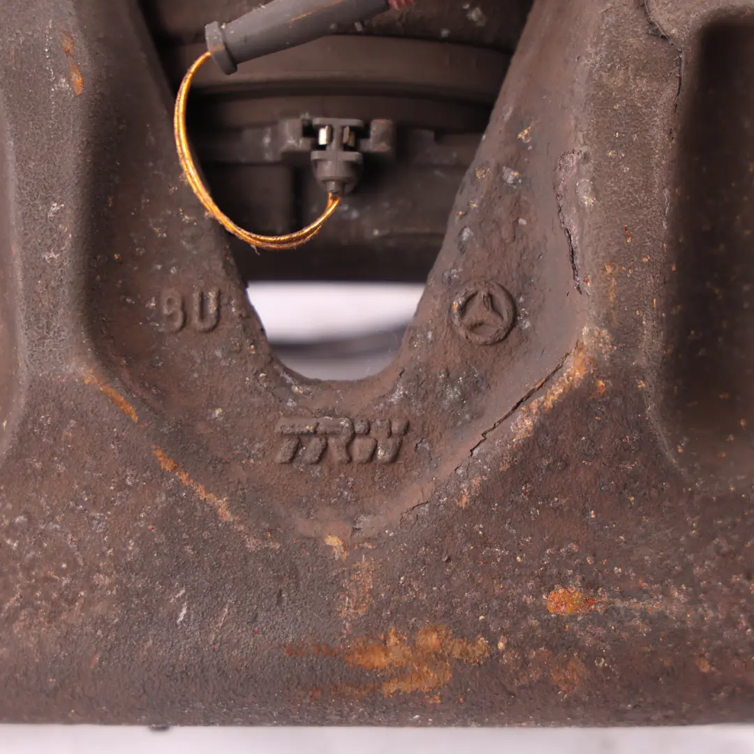 Front Brake Caliper Housing Right O/S TRW 322x32 to Mercedes W204 W212 with Part number A2044213681 Mercedes W204 W212 Front Brake Caliper Housing Right O/S TRW 322x32 - SKU A2044213681-4 - Part number A2044213681