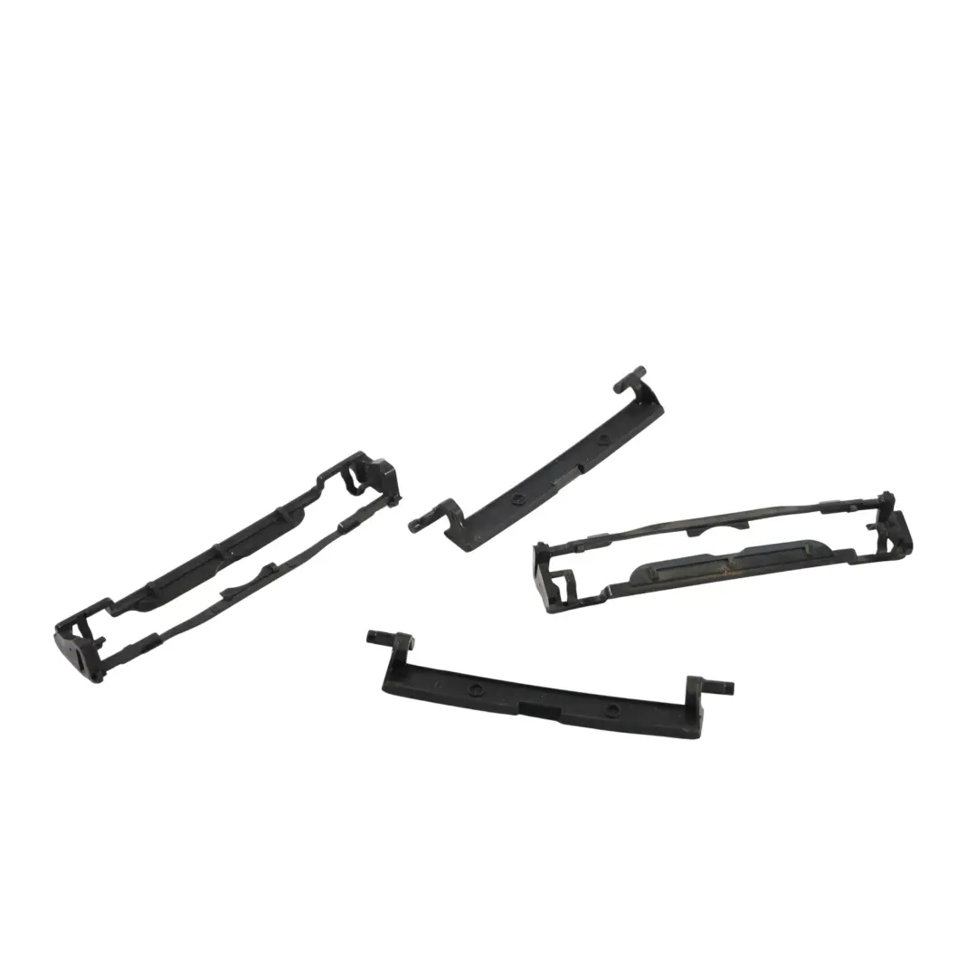 Mercedes W204 Kit Fixation Barres Toit Support Panneau Montage - SKU A2046907582-2 - Numéro de pièce A2046907582