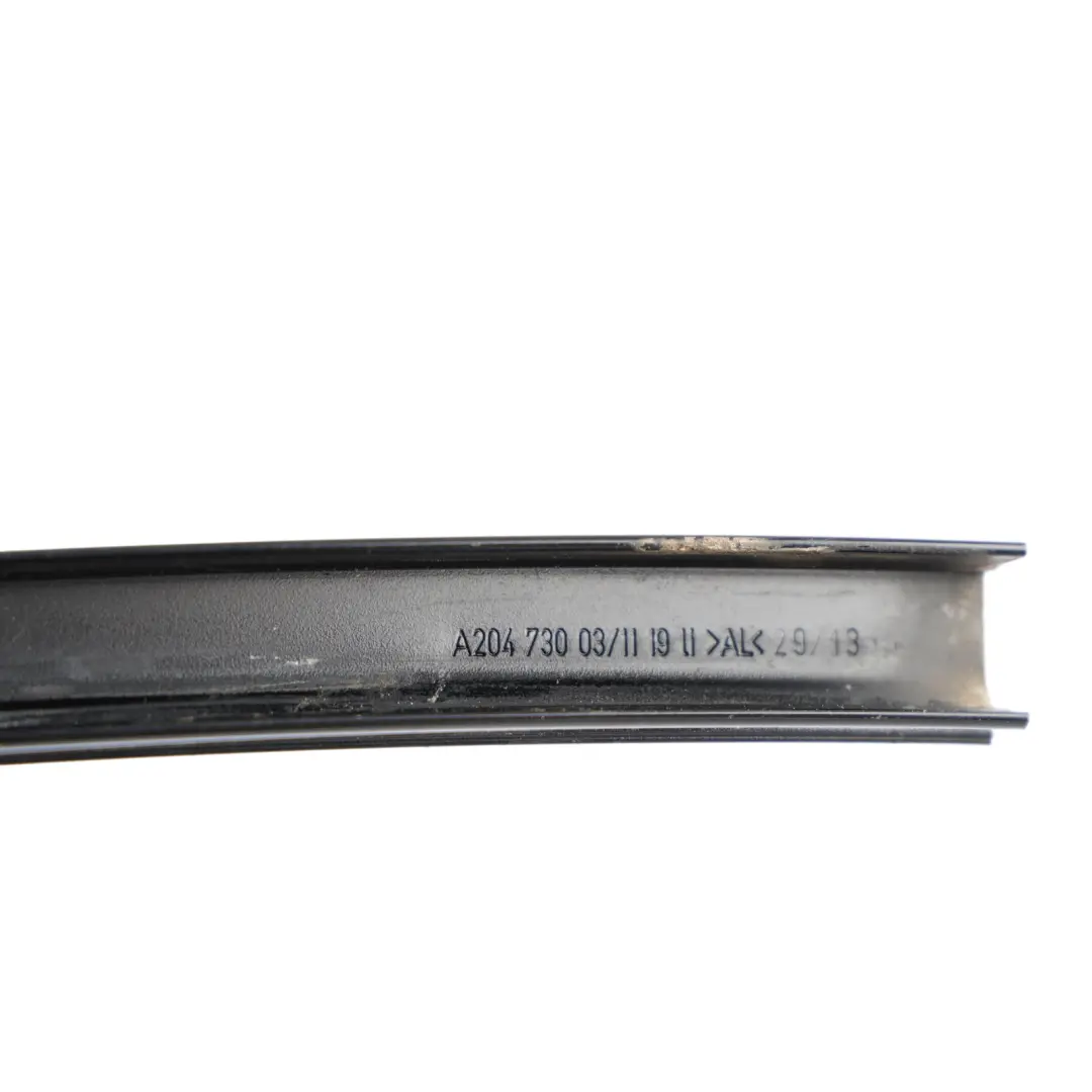 Baguette Vitre Arrière Gauche Joint Rail Garniture pour Mercedes S204 à propos du numéro de pièce A2047301119 Mercedes S204 Baguette Vitre Arrière Gauche Joint Rail Garniture - SKU A2047301119 - Numéro de pièce A2047301119