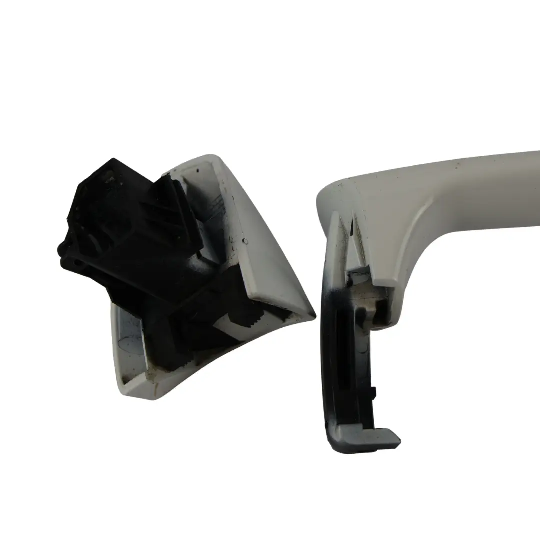 Mercedes W204 Klamka Drzwi Przód Tył Prawa Polar White 149 - SKU A2047600270-POL1 - Numer Części A2047600270