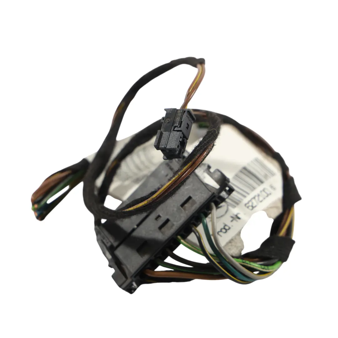 Rücklicht Draht Stecker Buchse Kabel Rechts für Mercedes W204 mit Teilenummer A2048205864 Mercedes W204 Rücklicht Draht Stecker Buchse Kabel Rechts - SKU A2048205864-1 - Teilenummer A2048205864