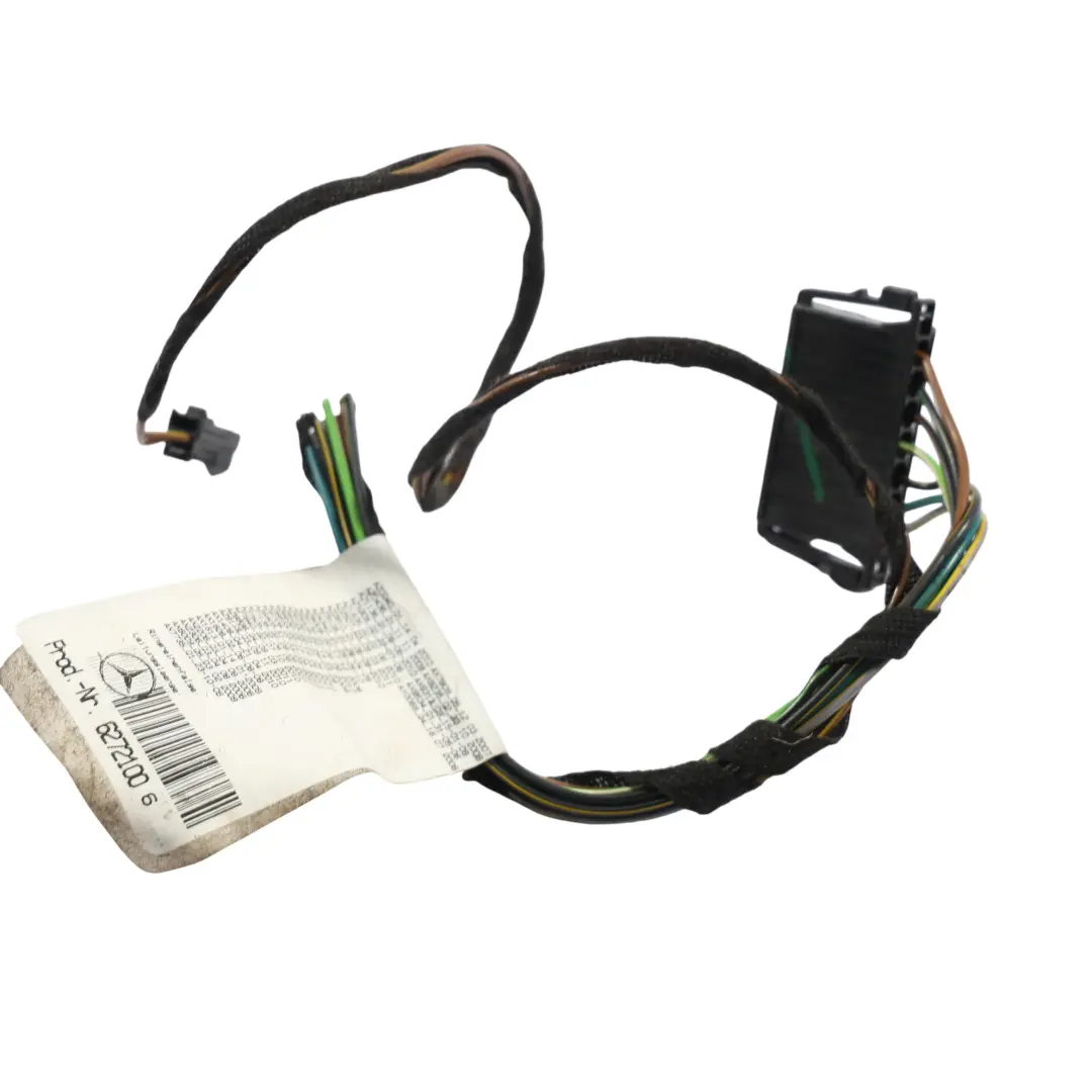 Przewód Wtykowy Lampy Tylnej Gniazdo Prawy do Mercedes W204 o numerze A2048205864 Mercedes W204 Przewód Wtykowy Lampy Tylnej Gniazdo Prawy - SKU A2048205864-1 - Numer Części A2048205864